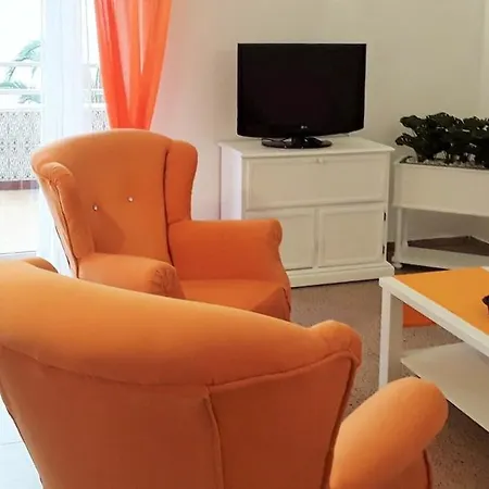 Apartment Paseo Maritimo Wifi Aguadulce (Almeria)